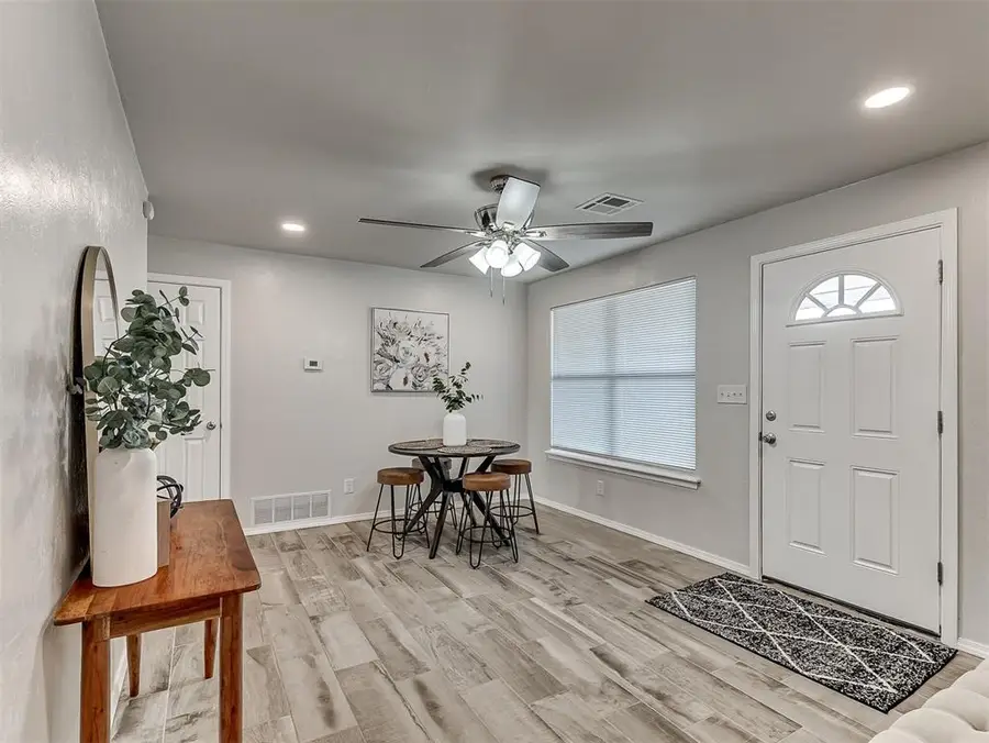 716 SW 1st Street, Moore, OK 73160 - Image #3