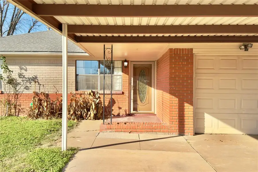 513 N Bell Drive, Crescent, OK 73028 - Image #2