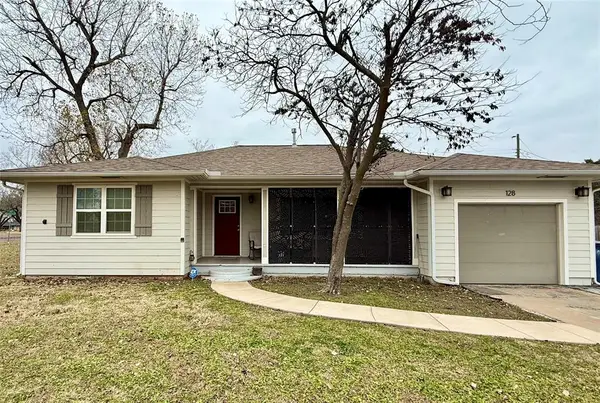 128 SW 19th Street, Guthrie, OK 73044
