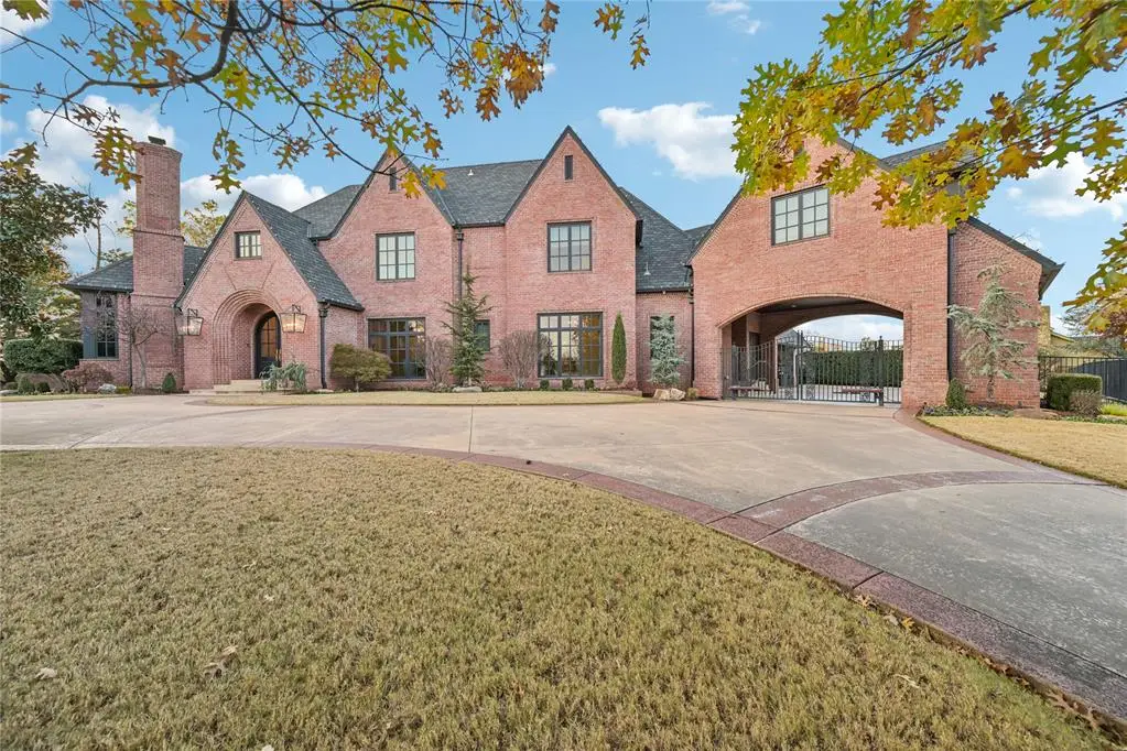 1401 Oak Tree Drive, Edmond, OK 73025 - Image #1