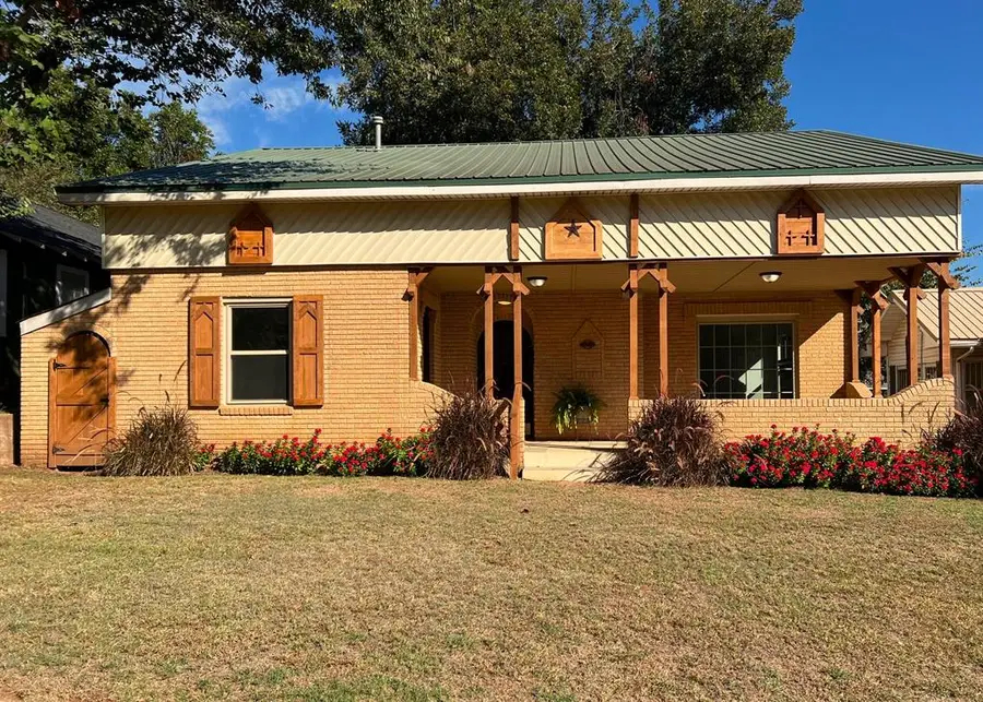 904 W Minnesota Avenue, Chickasha, OK 73018 - Image #2