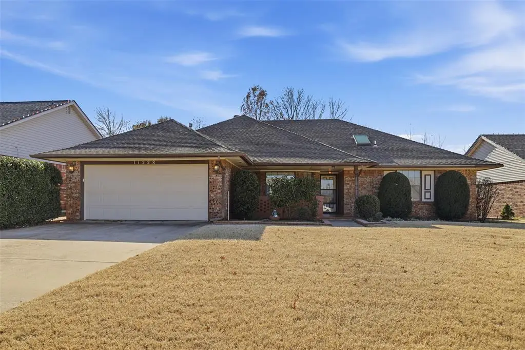 11228 NW 109th Street, Yukon, OK 73099 - Image #1