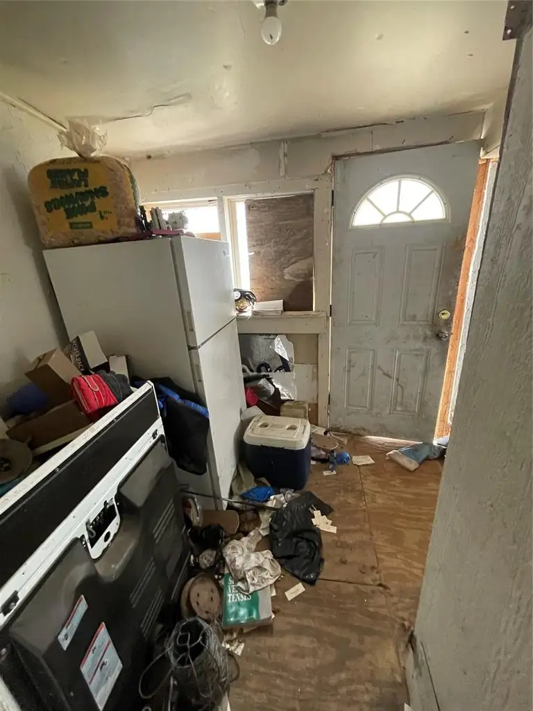 209 N Arapahoe Avenue, Geary, OK 73040 - Image #2