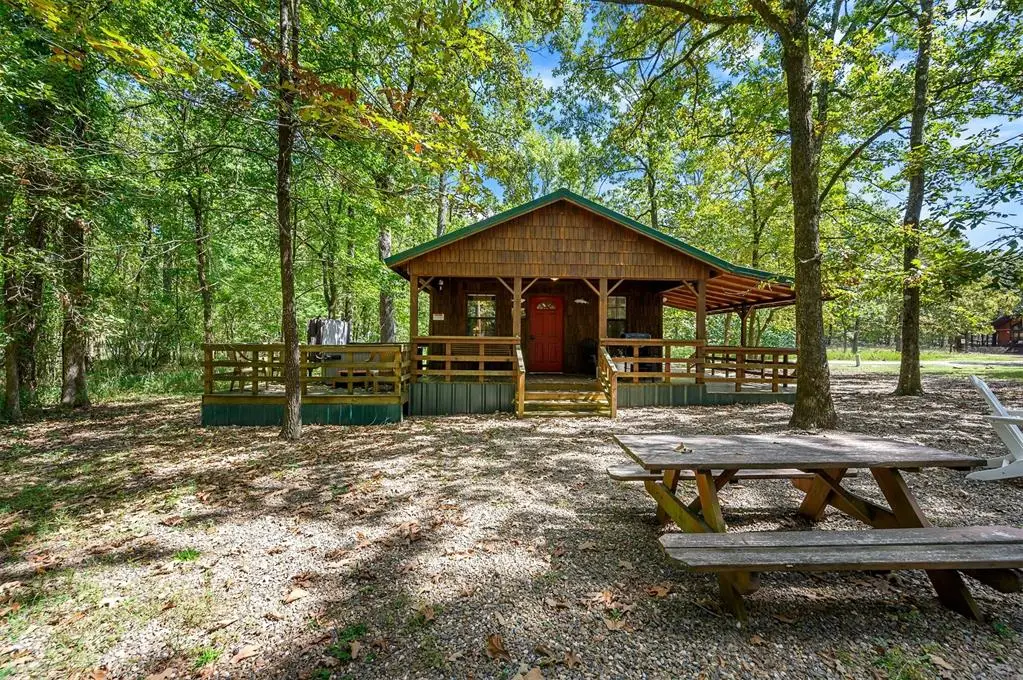 183 Pine Meadow Lane, Broken Bow, OK 74728 - Image #1