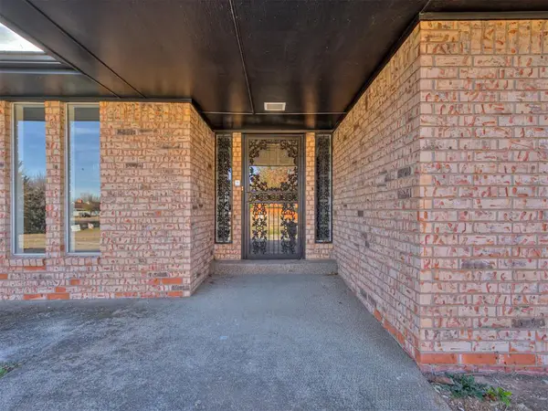 6104 Hummingbird Circle, El Reno, OK 73036