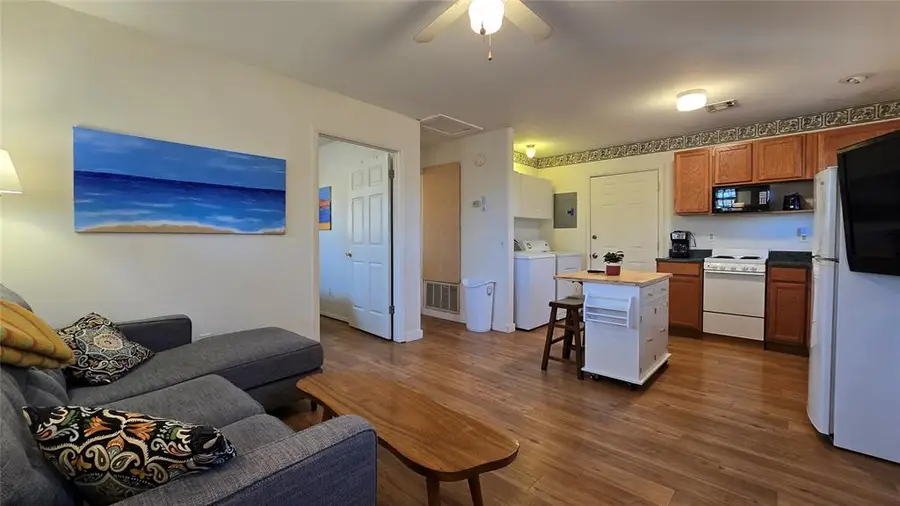 Address Withheld By Seller, Eufaula, OK 74432 - Image #2