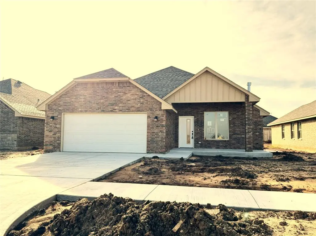 9332 NW 143rd Street, Yukon, OK 73099 - Image #1