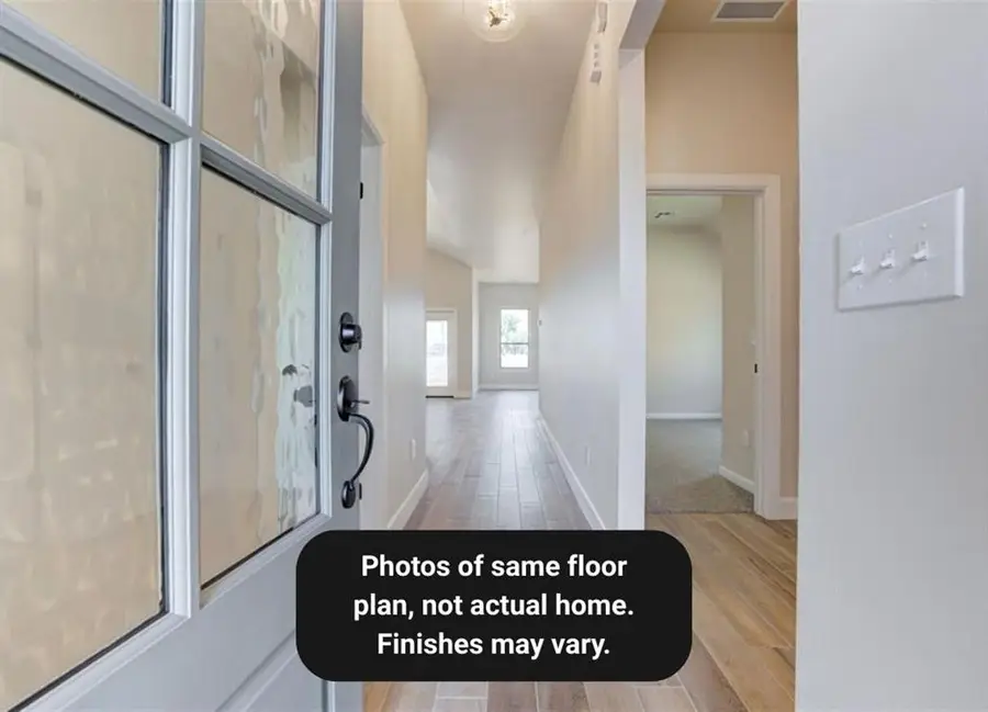 4901 Vine Cliff Road, Mustang, OK 73064 - Image #2