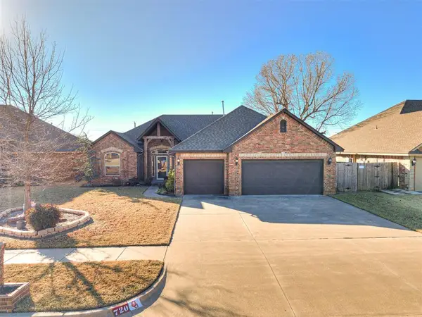 720 Carol Ann Place, Moore, OK 73160