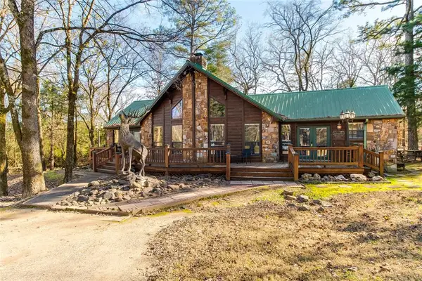 22 Woodland Circle, Broken Bow, OK 74728