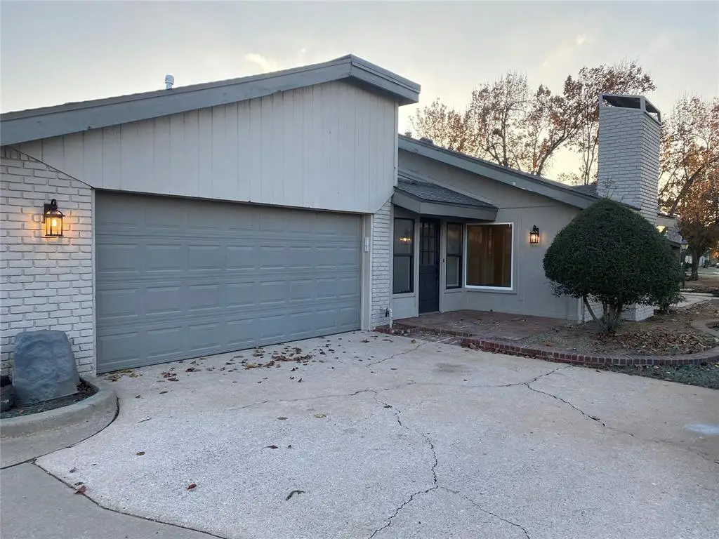 10124 Hefner Village Terrace, Oklahoma City, OK 73162 - Image #1