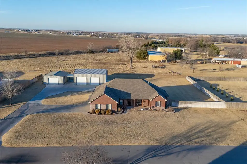 105 Jakes Place, Weatherford, OK 73096 - Image #1