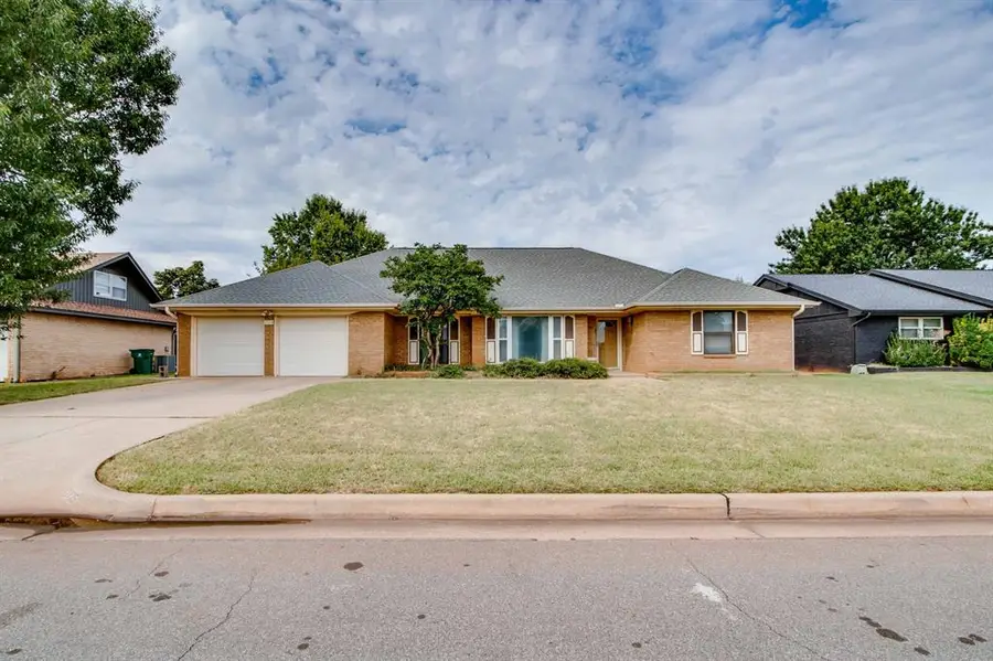 2325 NW 112th Terrace, Oklahoma City, OK 73120 - Image #2