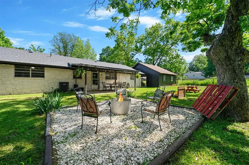 308 E Highland Street, Hugo, OK 74743 - Image #1