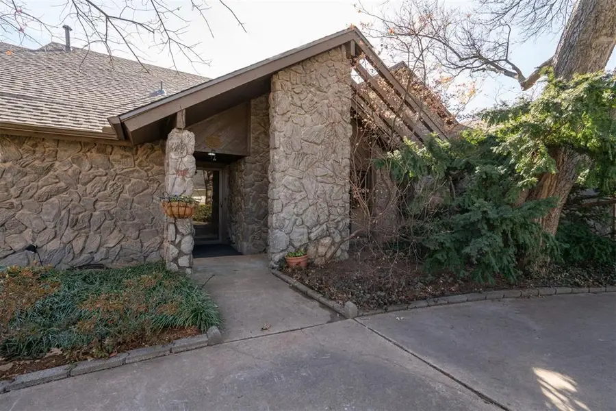 1902 Joe Taylor Circle, Norman, OK 73072 - Image #2