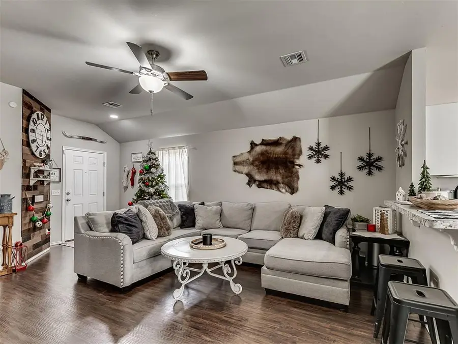 10452 NW 17th Street, Oklahoma City, OK 73127 - Image #3