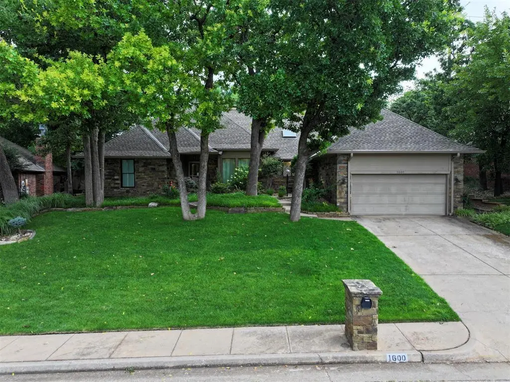 1600 Turtlecreek Road, Edmond, OK 73013 - Image #1