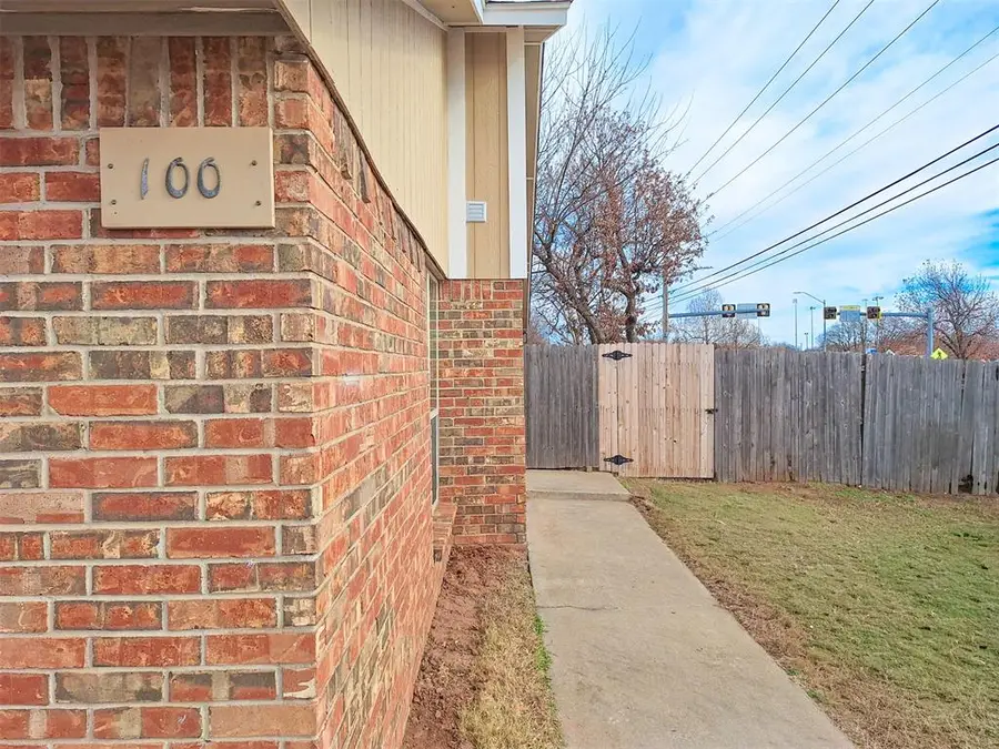 100 Hudson Place, Oklahoma City, OK 73110 - Image #3