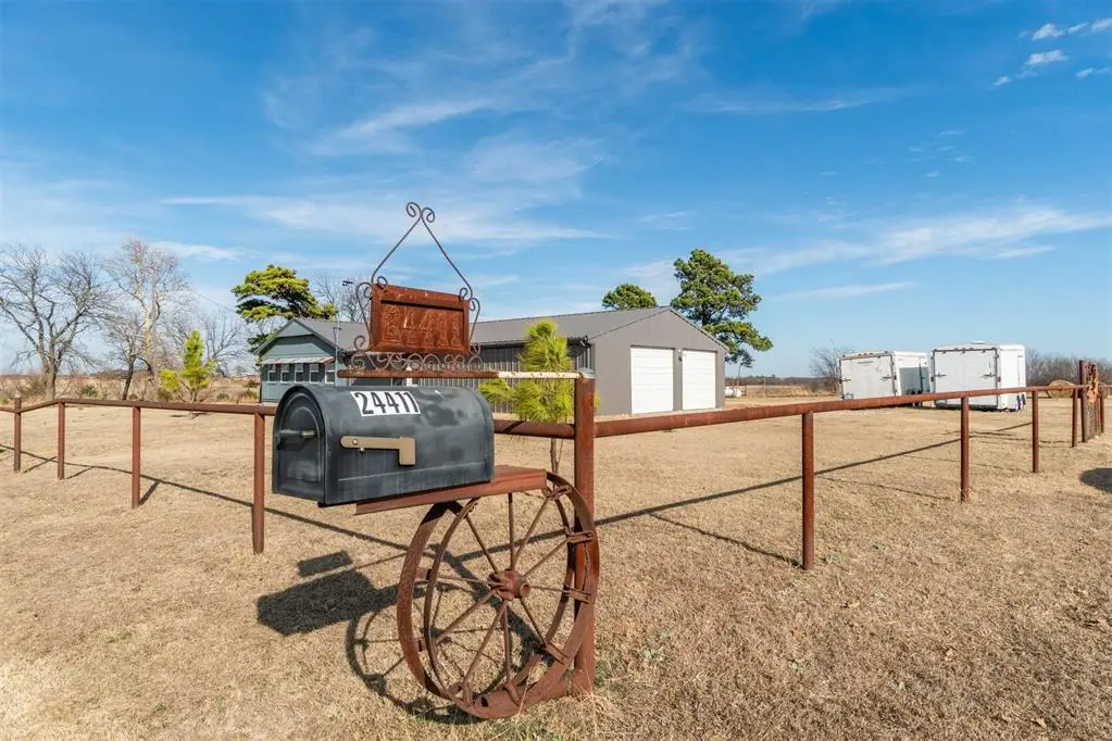 24411 N County Road #3210, Elmore City, OK 73433 - Image #1
