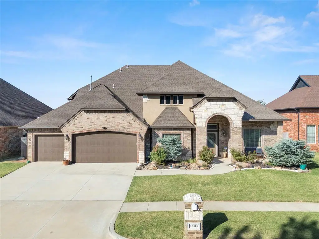 13313 Ambleside Drive, Yukon, OK 73099 - Image #1
