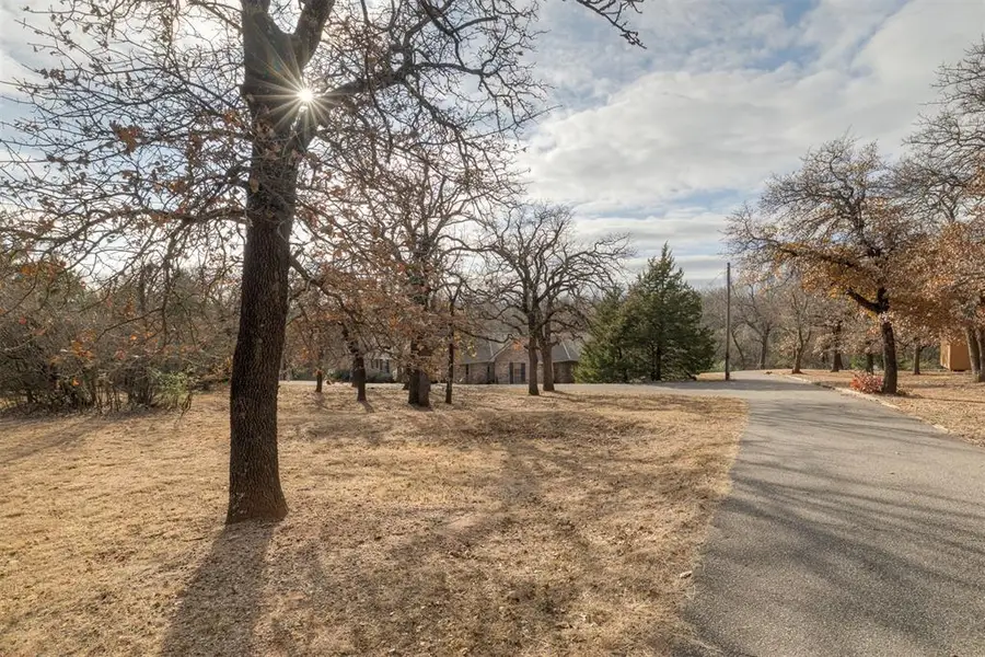 3310 NE 122nd Street, Edmond, OK 73013 - Image #3