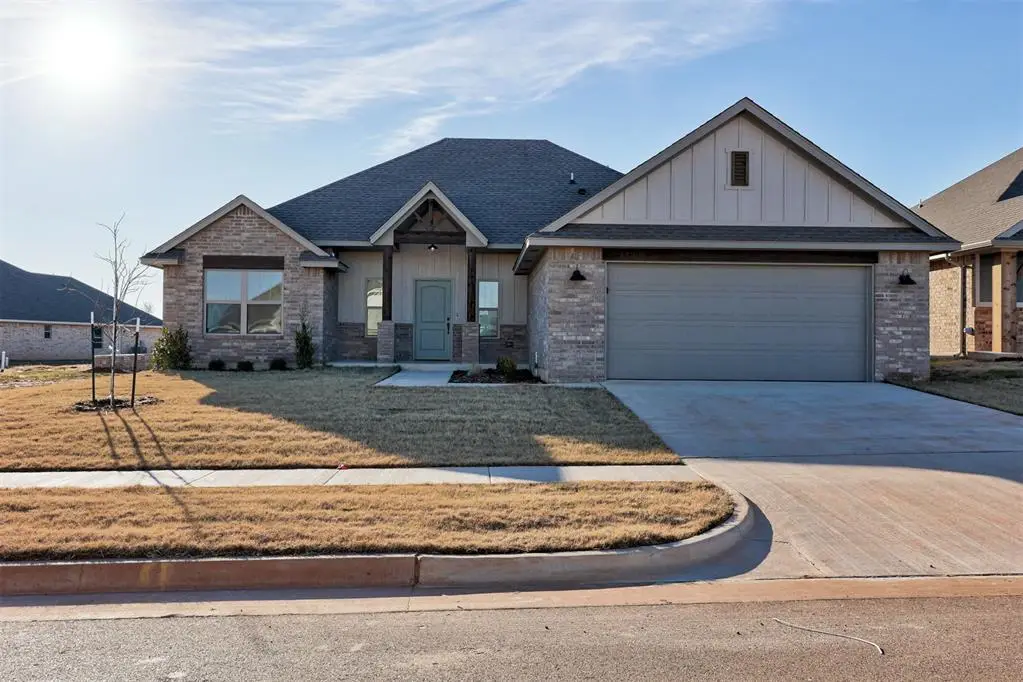11908 NW 120th Street, Yukon, OK 73099 - Image #1