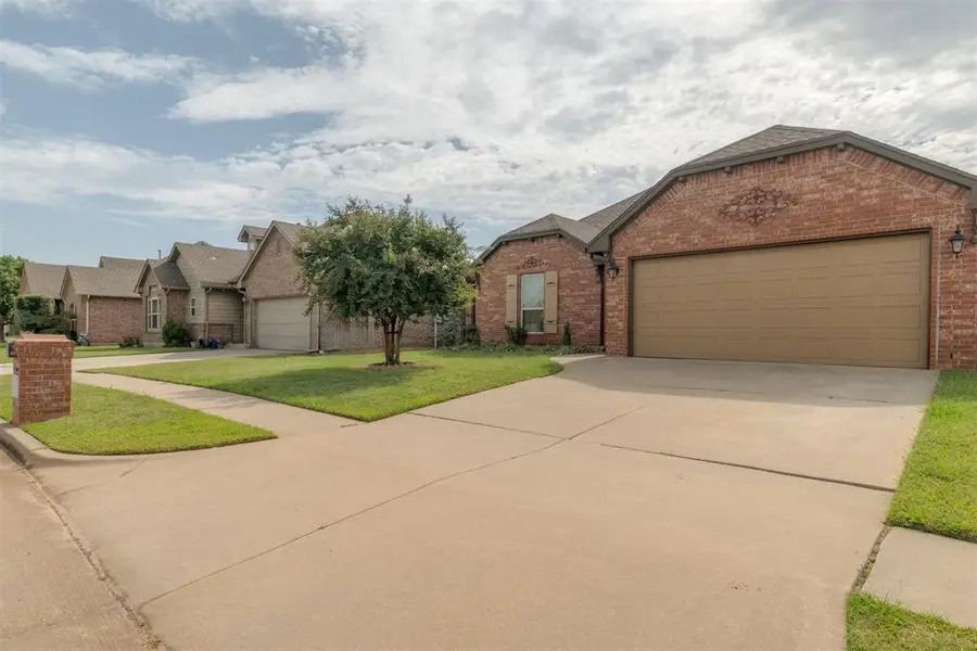 2232 NW 194th Street, Edmond, OK 73012 - Image #2