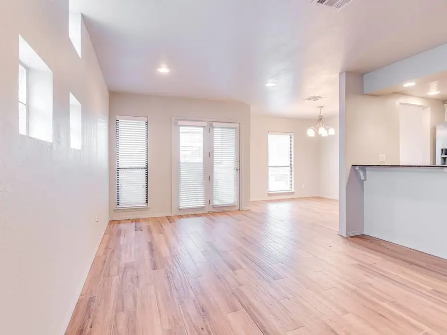 931 NW 7th Street #100, Oklahoma City, OK 73106 - Image #2