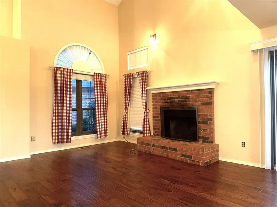 3841 High Point Court, Norman, OK 73072 - Image #2