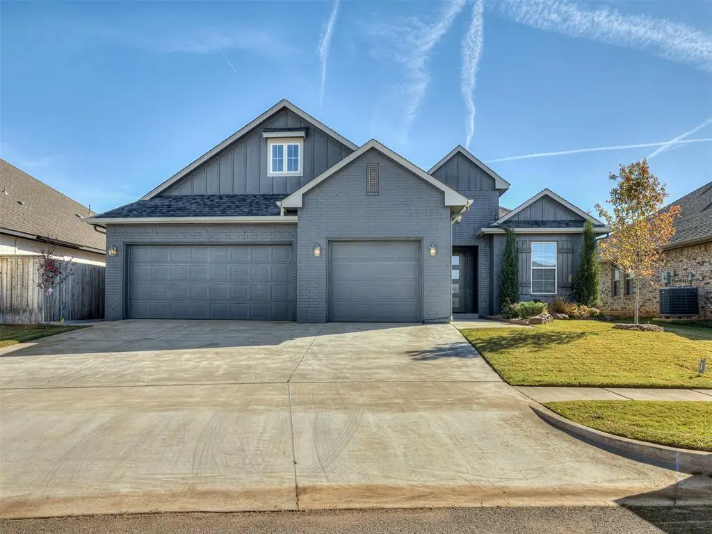 3727 Timberbrook Drive, Norman, OK 73069 - Image #1