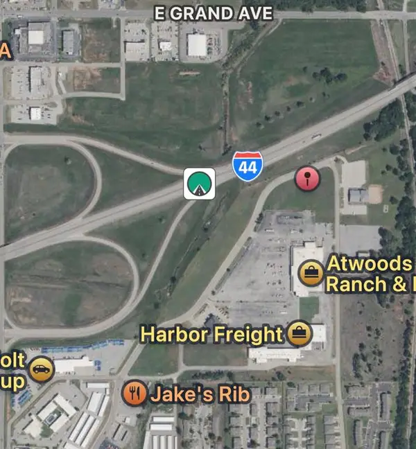 Ponderosa Drive, Chickasha, OK 73018