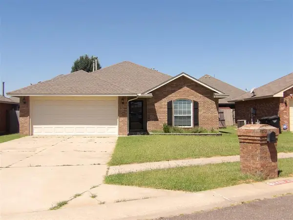 4405 Apple Blossom Circle, Moore, OK 73160