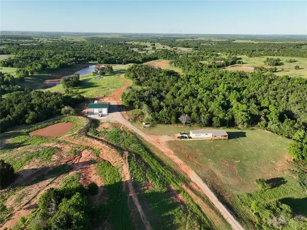 6644 W Highway 74c Highway, Crescent, OK 73028