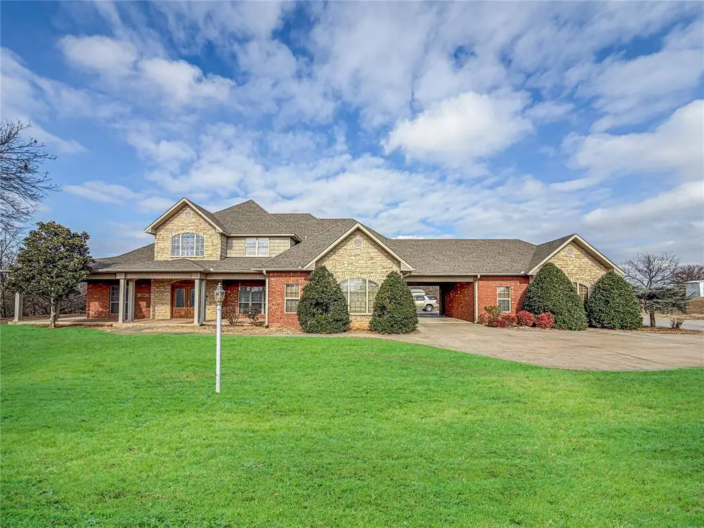 1419 W Royal Oaks Road, Pauls Valley, OK 73075 - #1