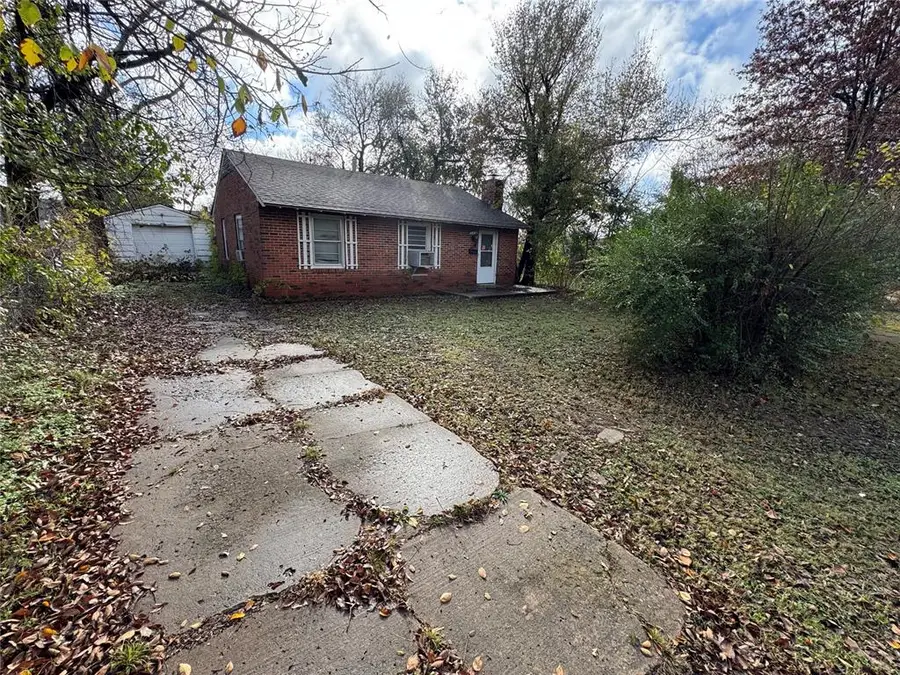 504 E Curtis Drive, Oklahoma City, OK 73110 - Image #2