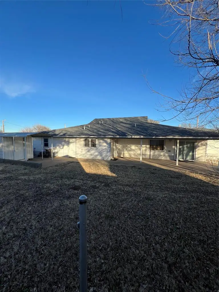 602 Sheridan Avenue, Fort Supply, OK 73841 - #2