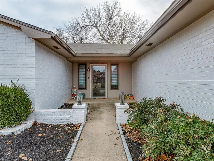 2408 Appleway Street, Edmond, OK 73013 - Image #3