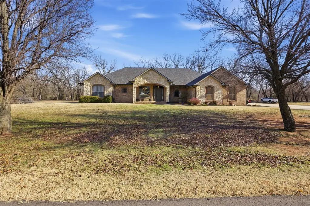 518 E Cedar Drive, Tuttle, OK 73089 - Image #1