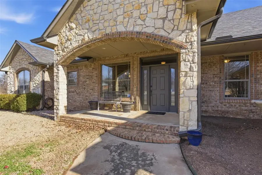 518 E Cedar Drive, Tuttle, OK 73089 - Image #3