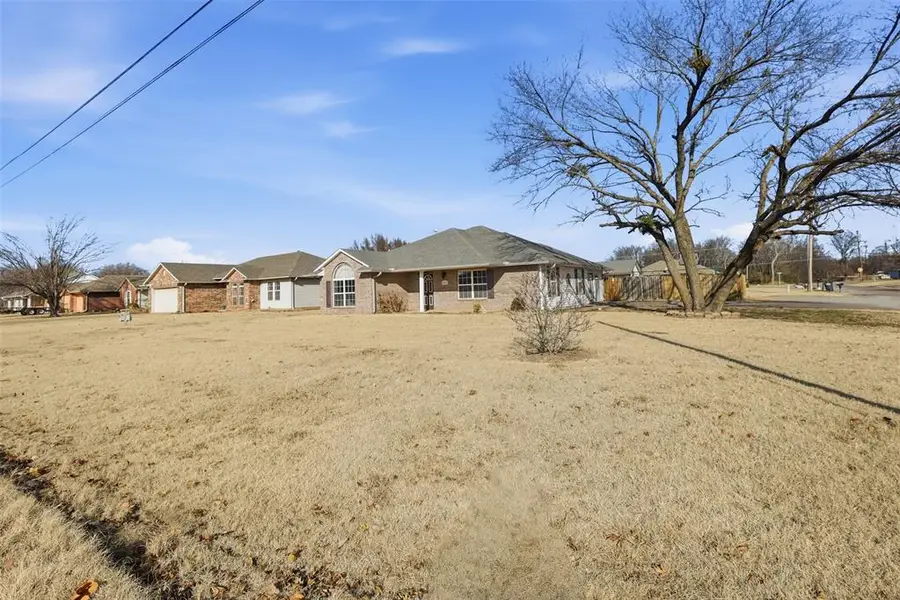 1003 W Oak Street, Stroud, OK 74079 - Image #3
