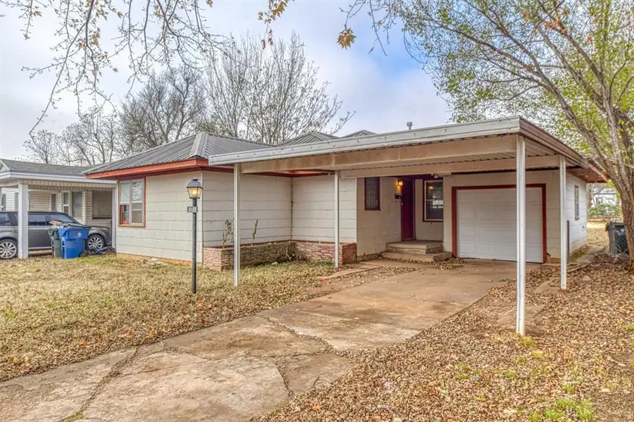 1814 S 20th Street, Chickasha, OK 73018 - Image #2