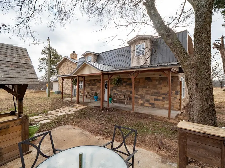 36166 EW 1120 Road, Seminole, OK 74868 - Image #2