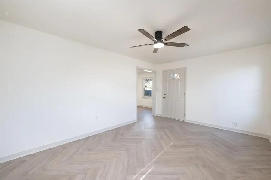 544 E Northrup Drive, Midwest City, OK 73110 - Image #3