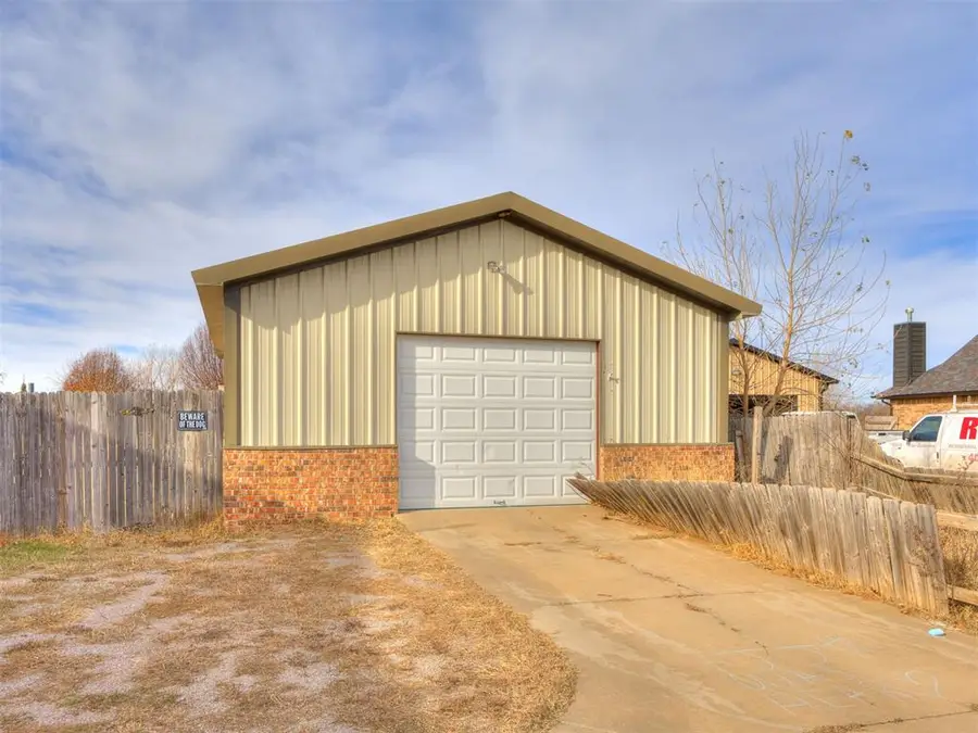 10025 Velletri Avenue, Yukon, OK 73099 - Image #3