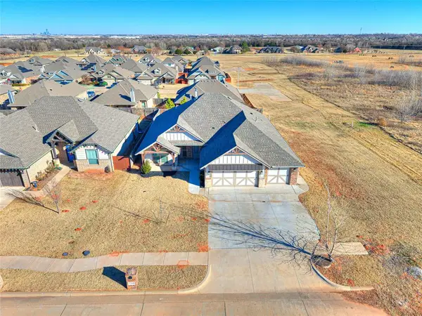 1204 N Wisteria Terrace, Mustang, OK 73064