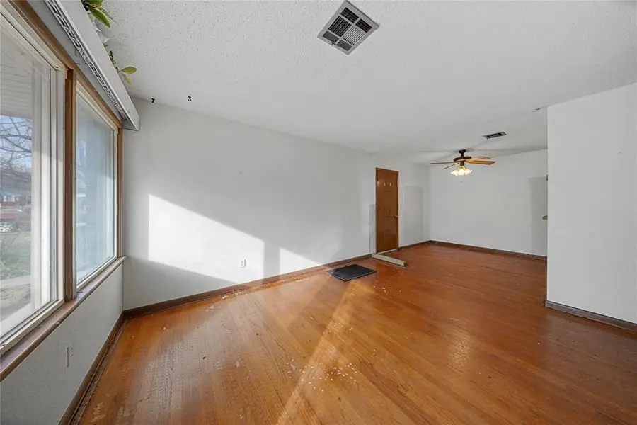 5337 NW 45th Street, Warr Acres, OK 73122 - #3