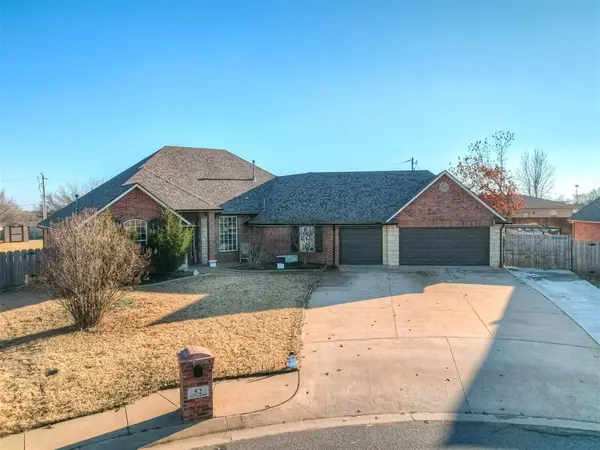 52 NW Cypress Street, Piedmont, OK 73078