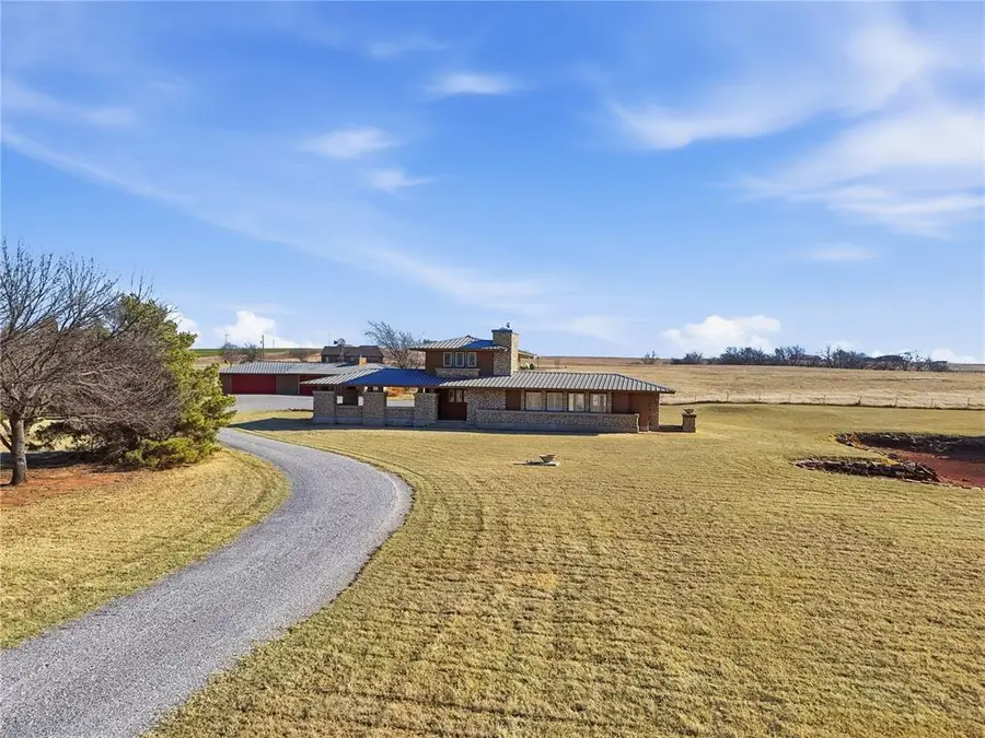 1722 N Myers Road, Apache, OK 73006 - #3