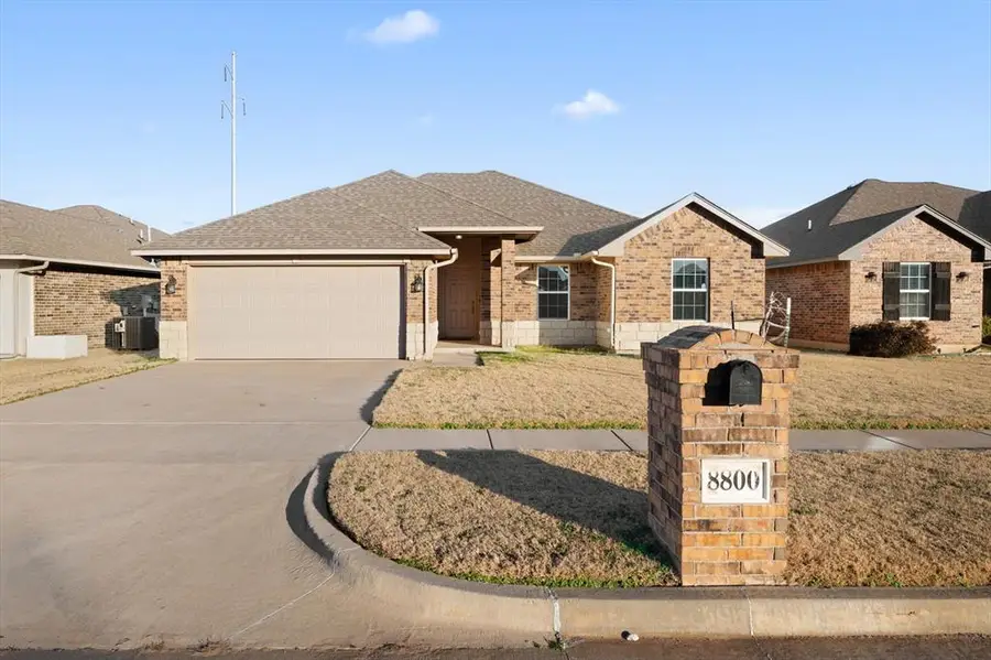 8800 Arman Drive, Yukon, OK 73099 - Image #2