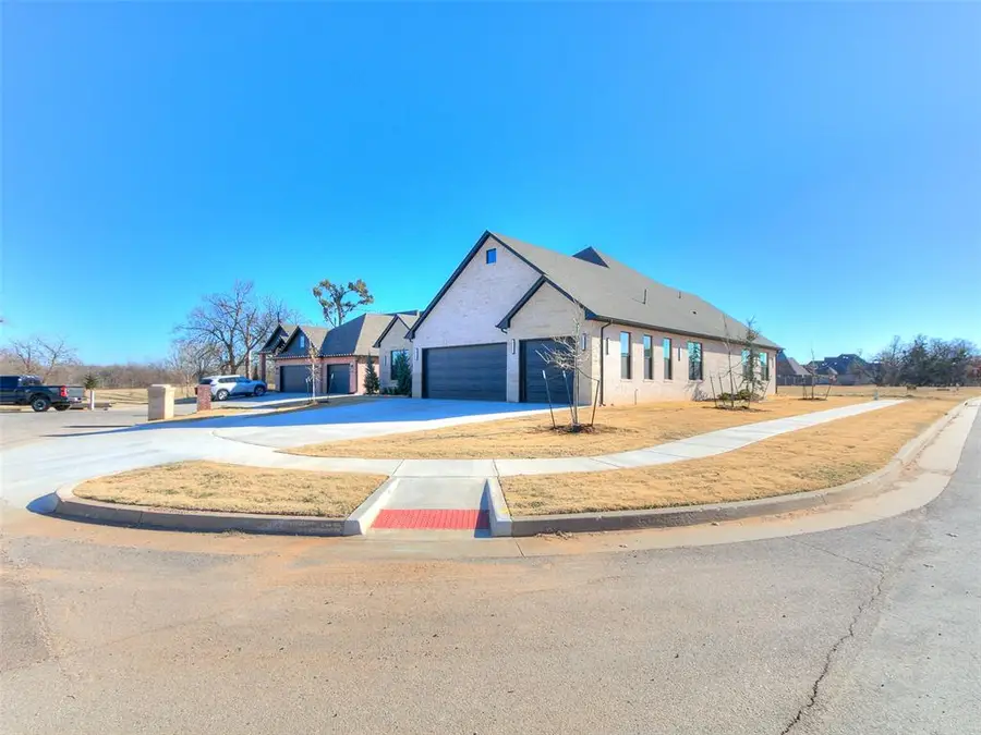 10108 SW 25th Court, Yukon, OK 73099 - Image #2